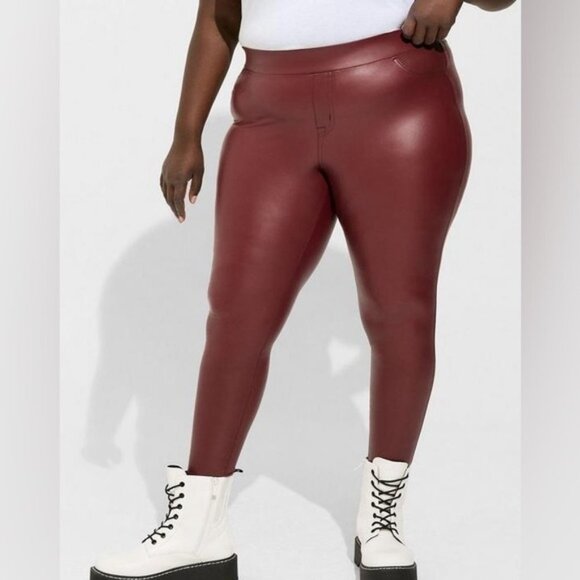🆕 NWT Women’s Wine Red Full Length Signature Faux Leather Leggings - Picture 5 of 7